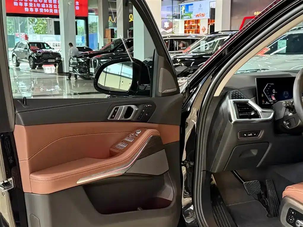 BMW X7 2026 xDrive40i Premium Luxury Package 7-seater — миниатюра 24