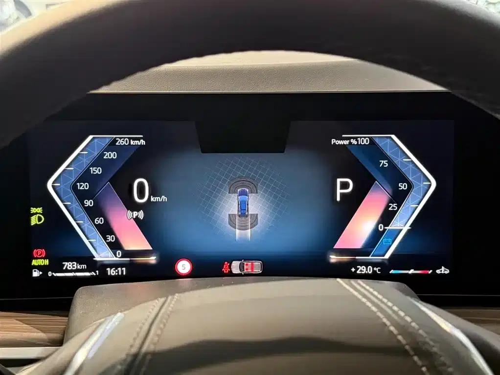 BMW X7 2026 xDrive40i Premium Luxury Package 7-seater — миниатюра 8