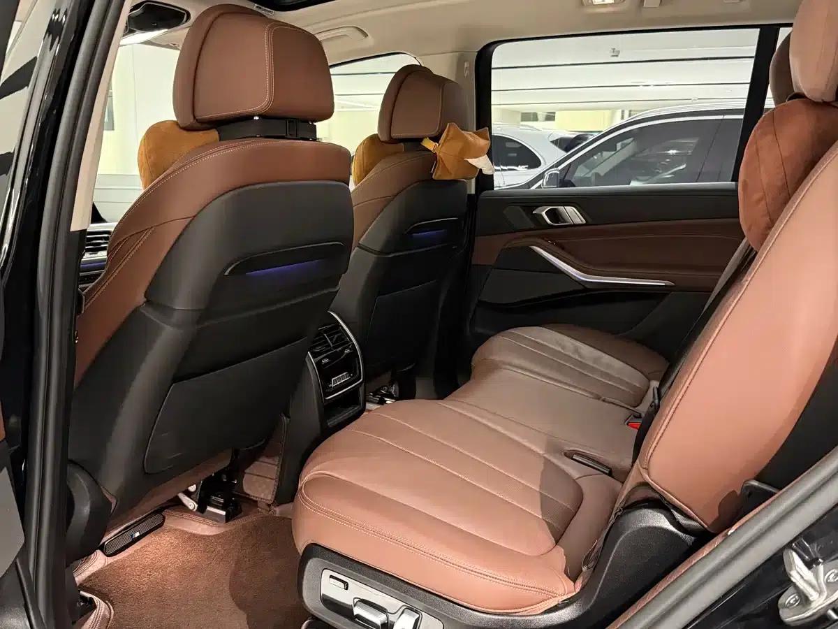 BMW X7 2022 xDrive40i Leading Luxury Package — миниатюра 7