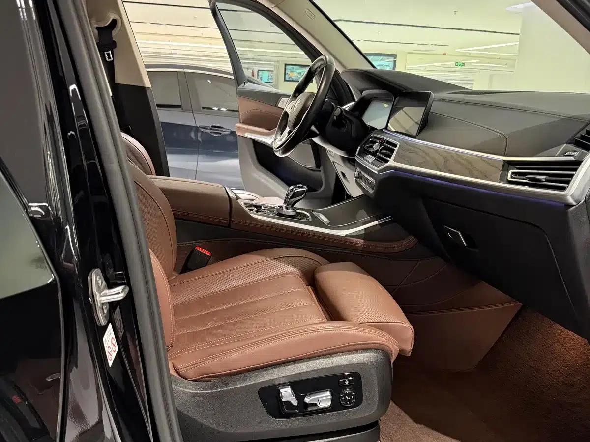 BMW X7 2022 xDrive40i Leading Luxury Package — миниатюра 9