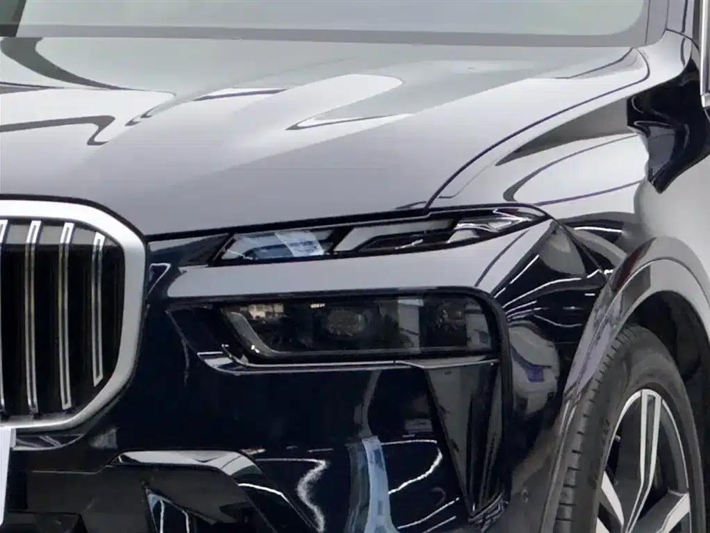 BMW X7 2023 xDrive40i M Sport Package — миниатюра 3