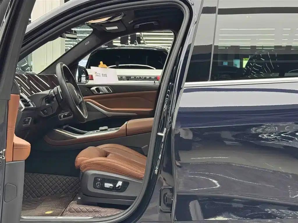 BMW X7 2023 xDrive40i M Sport Package — миниатюра 6