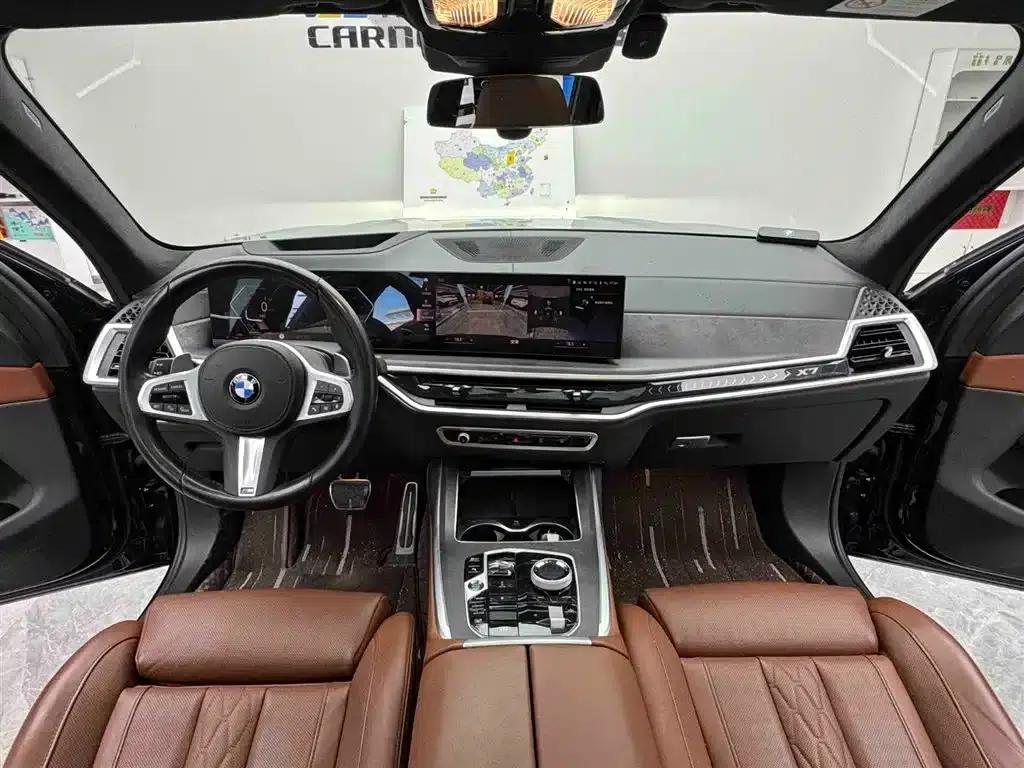 BMW X7 2023 xDrive40i M Sport Package — миниатюра 9