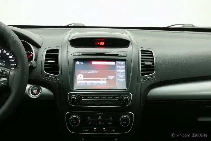 2013 Sorento 2.4L 7-seater Petrol Supreme Edition (China IV Emission Standard) — миниатюра 12