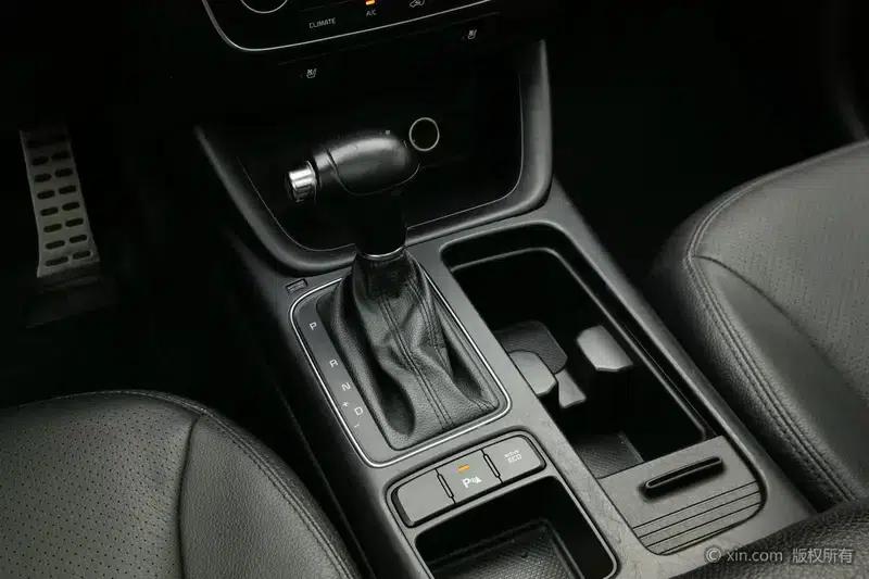 2013 Sorento 2.4L 7-seater Petrol Supreme Edition (China IV Emission Standard) — миниатюра 15