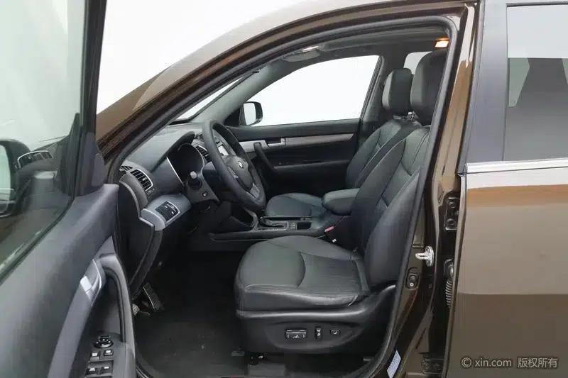 2013 Sorento 2.4L 7-seater Petrol Supreme Edition (China IV Emission Standard) — миниатюра 17