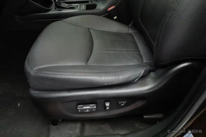 2013 Sorento 2.4L 7-seater Petrol Supreme Edition (China IV Emission Standard) — миниатюра 18