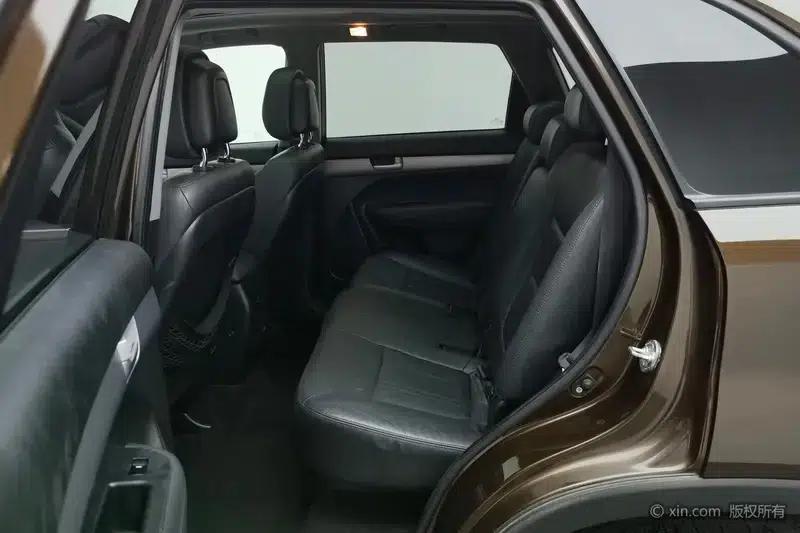 2013 Sorento 2.4L 7-seater Petrol Supreme Edition (China IV Emission Standard) — миниатюра 19