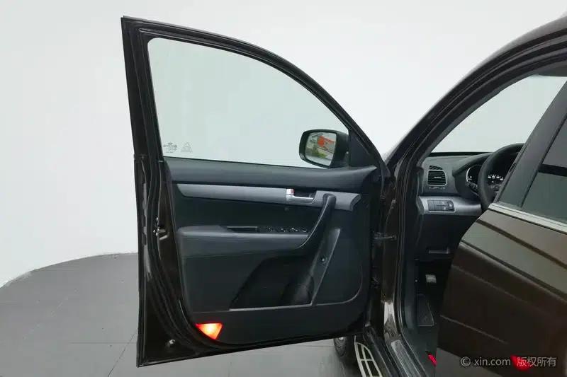 2013 Sorento 2.4L 7-seater Petrol Supreme Edition (China IV Emission Standard) — миниатюра 21