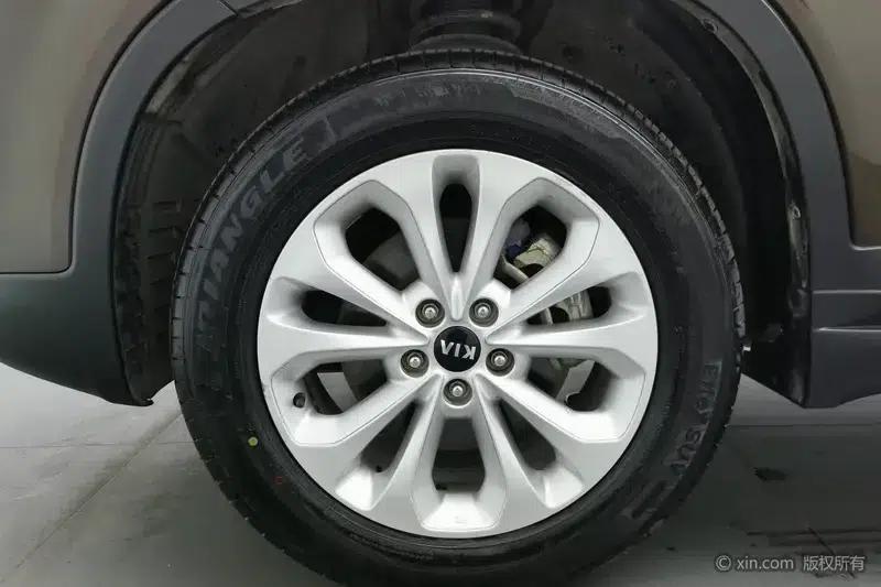 2013 Sorento 2.4L 7-seater Petrol Supreme Edition (China IV Emission Standard) — миниатюра 10