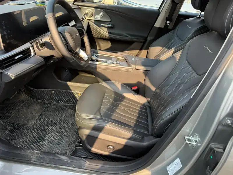 Chery Arrizo 8 2024 Model 1.6TGDI DCT Smart — миниатюра 13