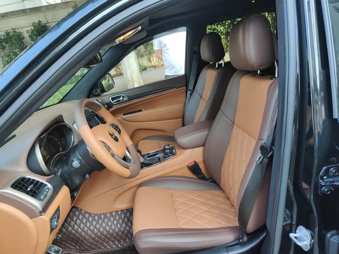 Jeep Grand Cherokee 2016 3.0L Comfort Navigation Edition — миниатюра 15