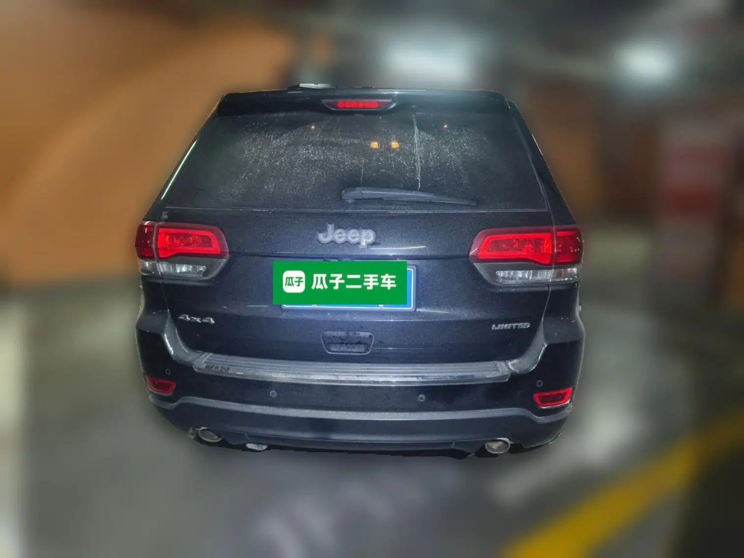 Jeep Grand Cherokee 2016 3.0L Comfort Navigation Edition — миниатюра 5