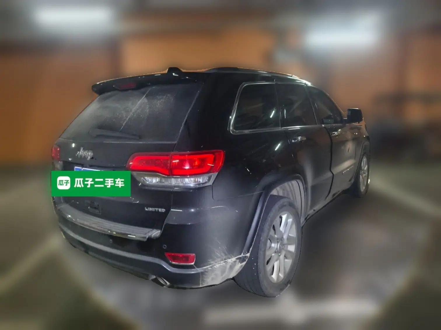 Jeep Grand Cherokee 2016 3.0L Comfort Navigation Edition — миниатюра 6