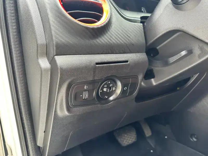 Chery Tiggo 3x 2017 1.5L Automatic Fashion Edition — миниатюра 19