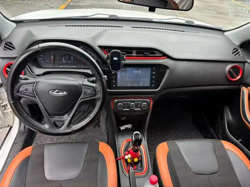 Chery Tiggo 3x 2017 1.5L Manual Fashion Edition — миниатюра 7