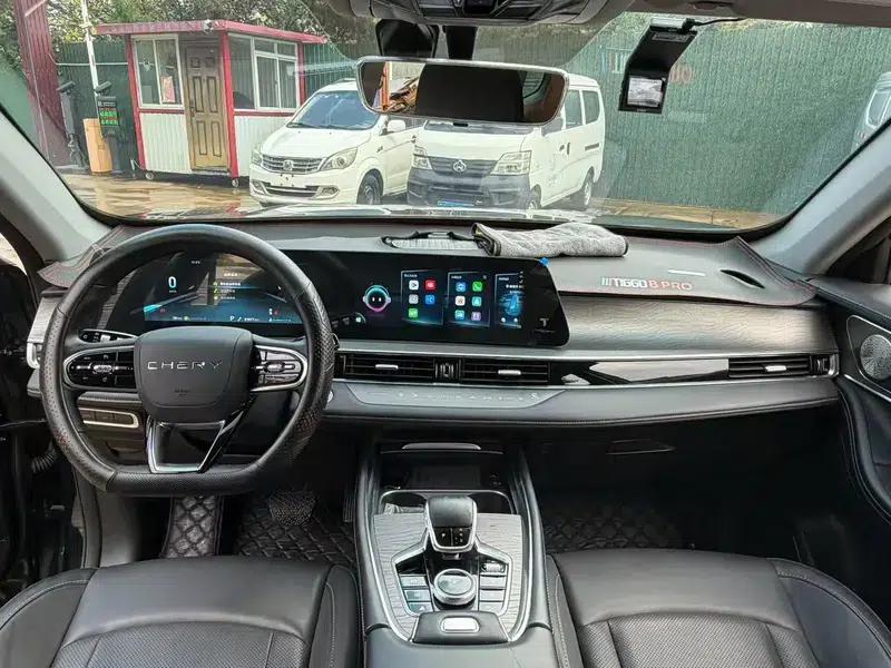 Chery Tiggo 8 PRO 2022 290T 2WD Sky Edition 5-seater — миниатюра 6