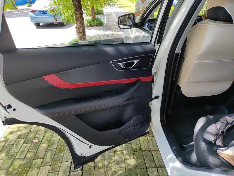 Chery Tiggo 7 2020 Divine Sport Edition 1.5T CVT Divine Sport No. 1 — миниатюра 17