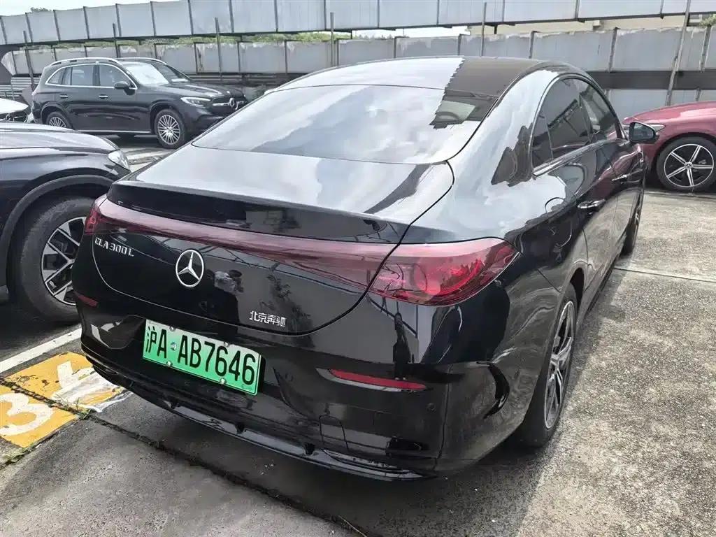 Mercedes-Benz CLA PHEV 2025 300L Extended Range Intelligent Edition — миниатюра 9