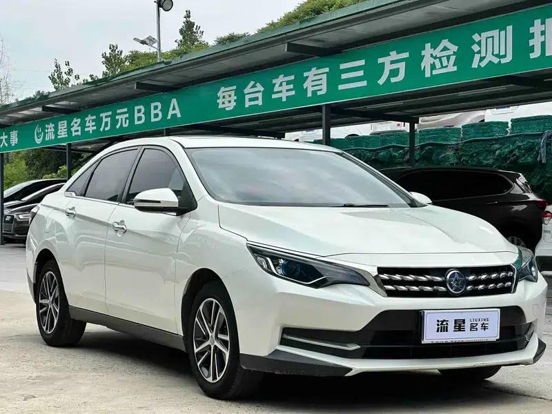 Venucia D60 2019 Model, 100,000 Glory Edition, 1.6L XL CVT, National VI Emission Standard — миниатюра 3