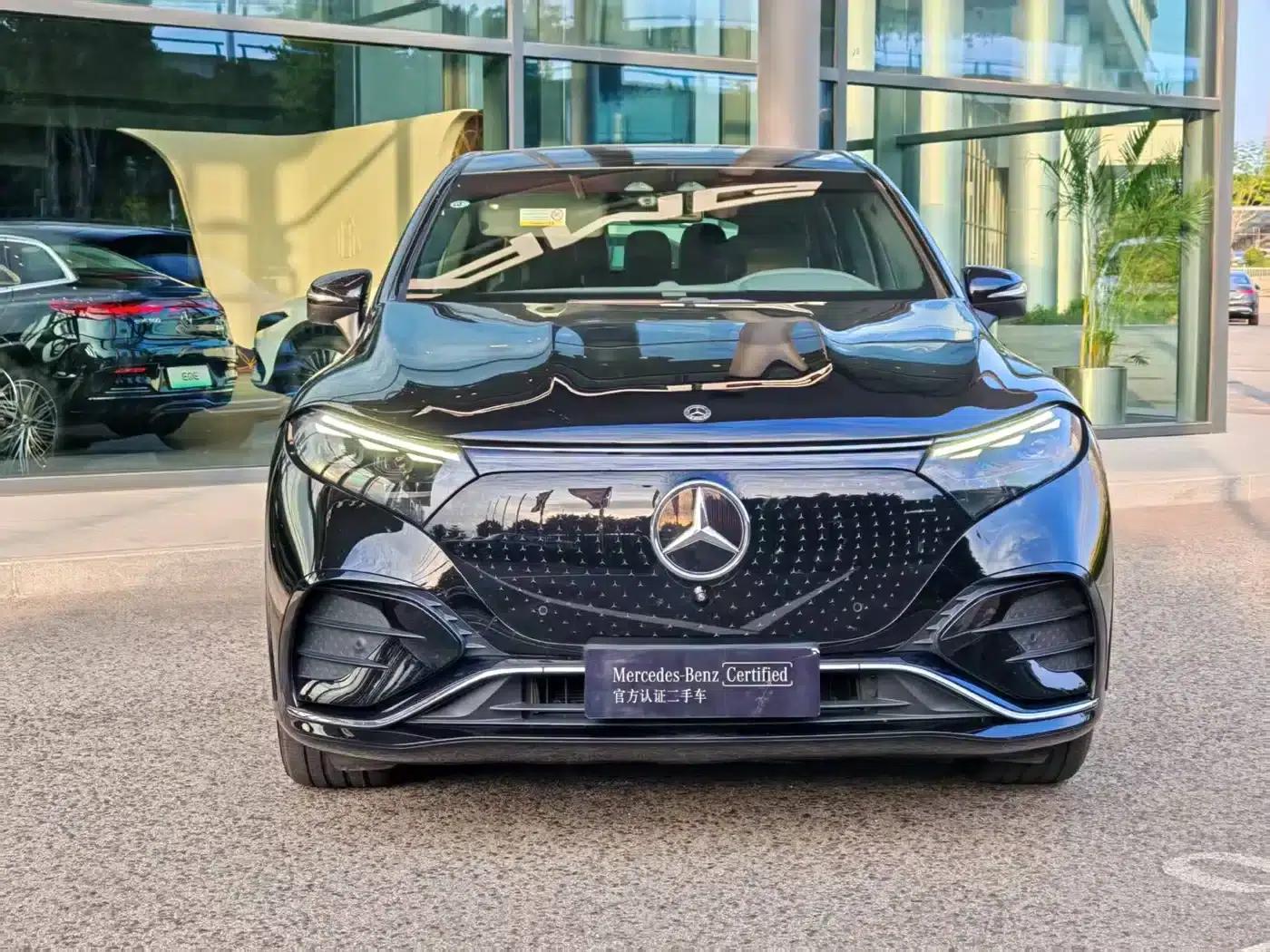 Mercedes-Benz EQS SUV 2023 450 4MATIC Luxury Edition — миниатюра 2