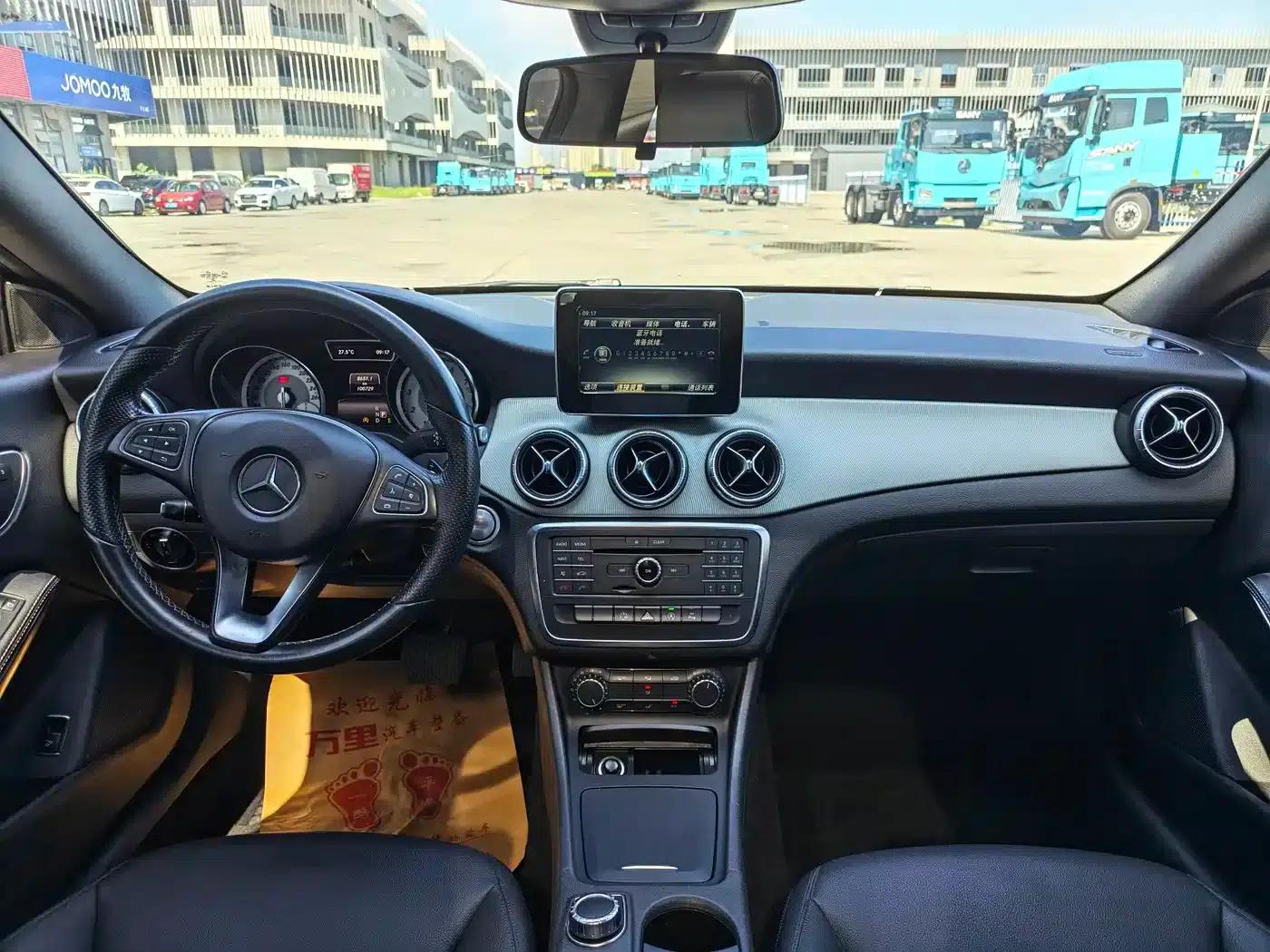 Imported Mercedes-Benz CLA 2015 model CLA 200 — миниатюра 8