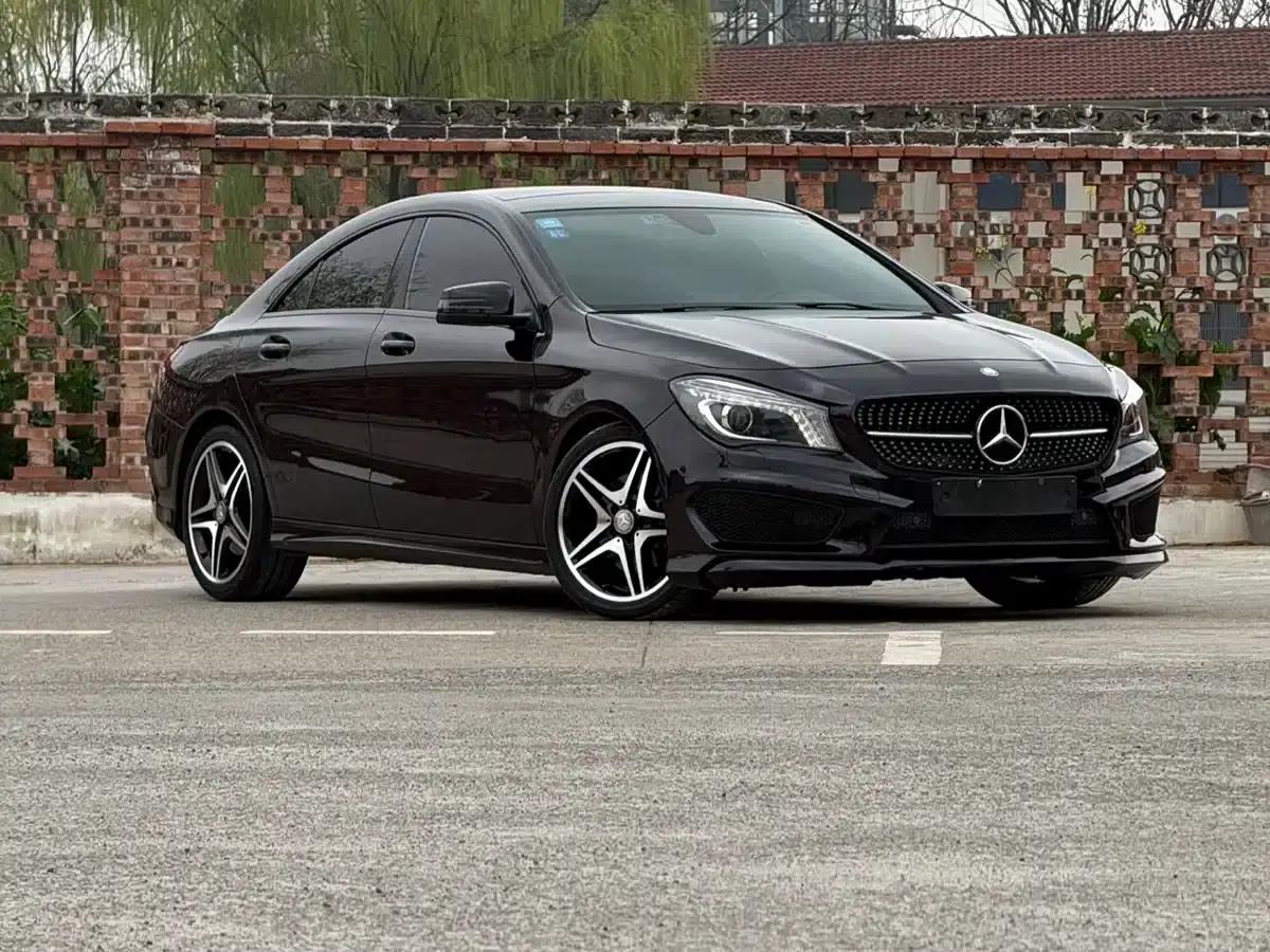 Imported Mercedes-Benz CLA 2016 CLA 260 4MATIC — миниатюра 1