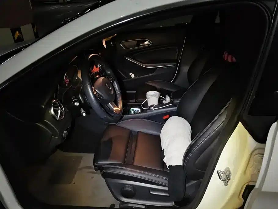 Imported Mercedes-Benz CLA 2018 CLA 200 Dynamic — миниатюра 9
