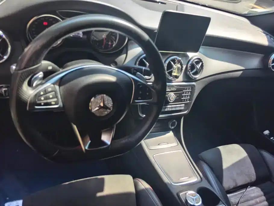 Imported Mercedes-Benz CLA 2017 Facelift CLA 220 4MATIC — миниатюра 12