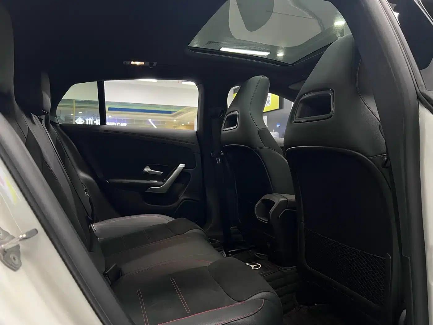Imported Mercedes-Benz CLA 2023 CLA 200 Shooting Brake — миниатюра 22