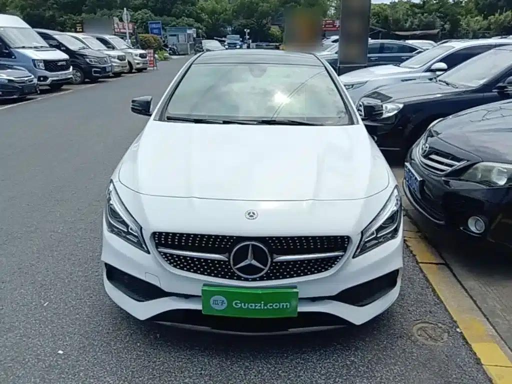 Imported Mercedes-Benz CLA 2018 CLA 220 4MATIC — миниатюра 3