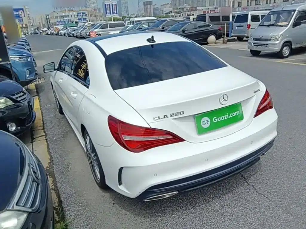 Imported Mercedes-Benz CLA 2018 CLA 220 4MATIC — миниатюра 5