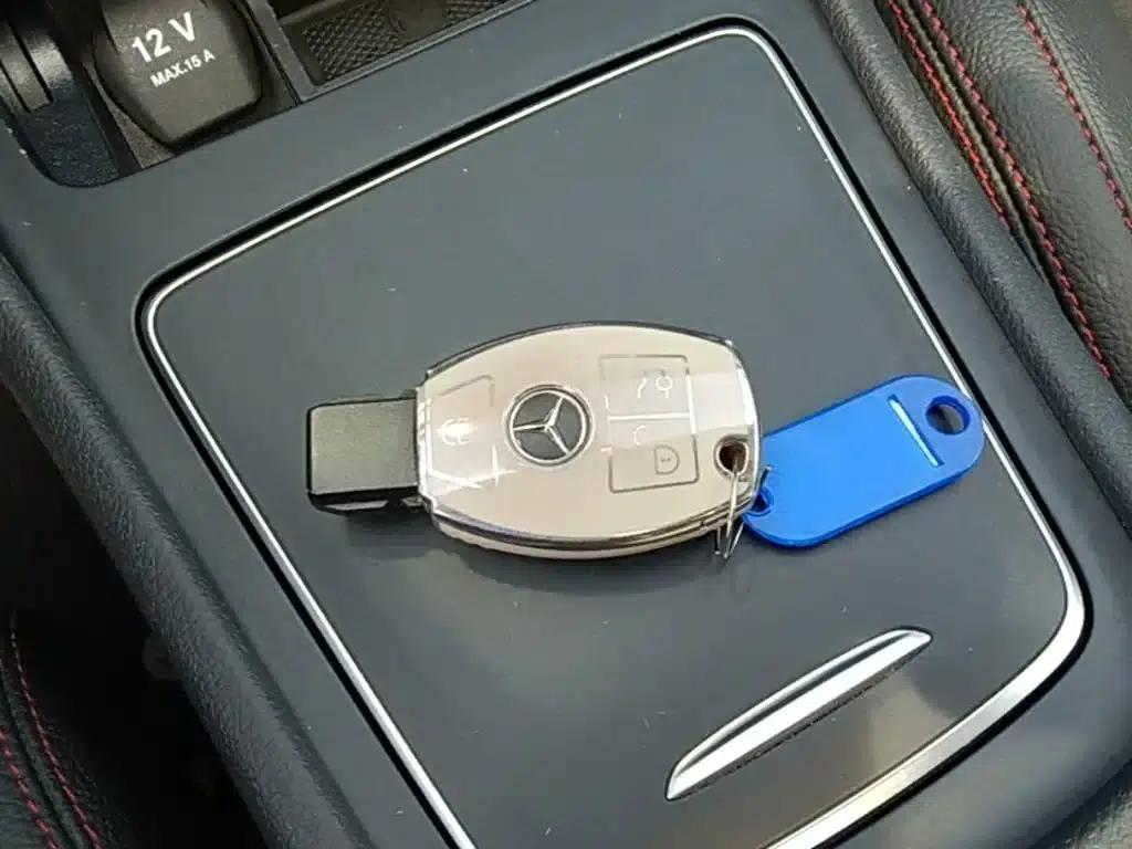 Imported Mercedes-Benz CLA 2018 CLA 220 4MATIC — миниатюра 9