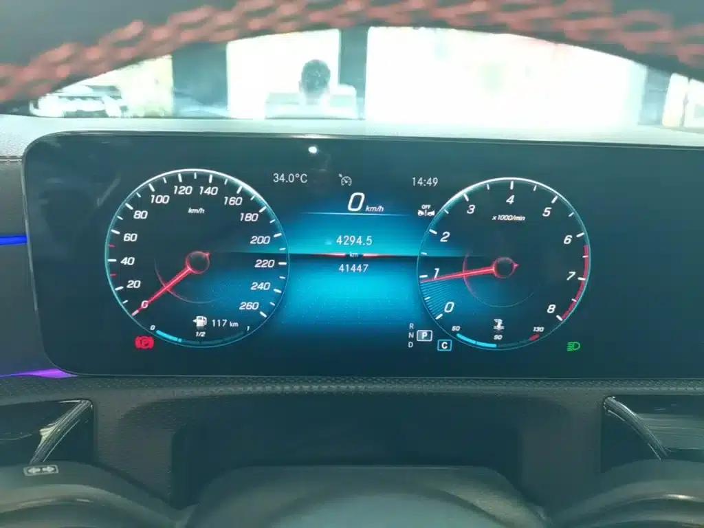 Mercedes-Benz CLA (Imported) 2022 Facelift CLA 200 — миниатюра 12