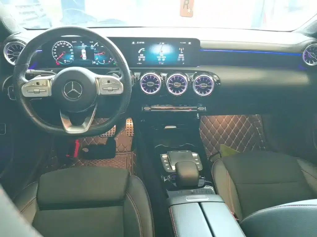 Mercedes-Benz CLA (Imported) 2022 Facelift CLA 200 — миниатюра 10