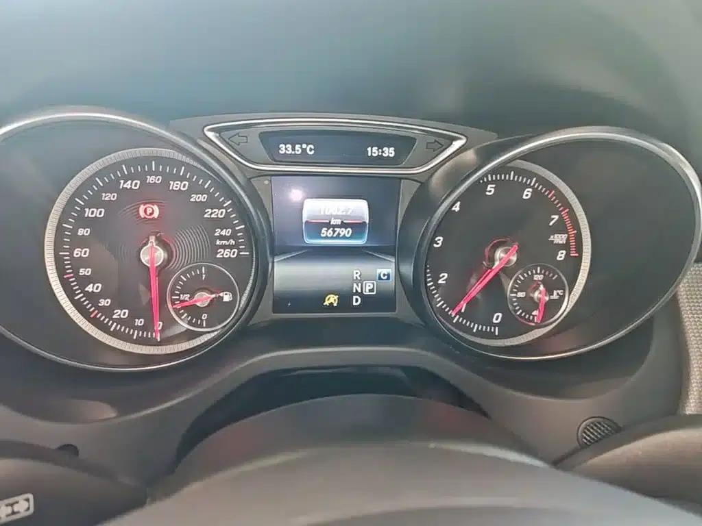 Imported Mercedes-Benz CLA 2016 Facelift CLA 200 Dynamic — миниатюра 12