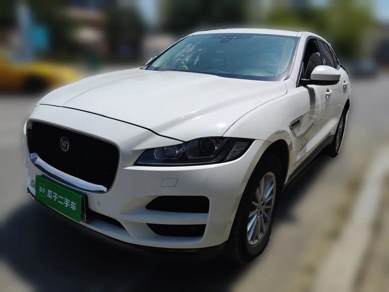 Jaguar F-PACE 2016 2.0T Two-Wheel Drive Urban Luxury Edition — миниатюра 1