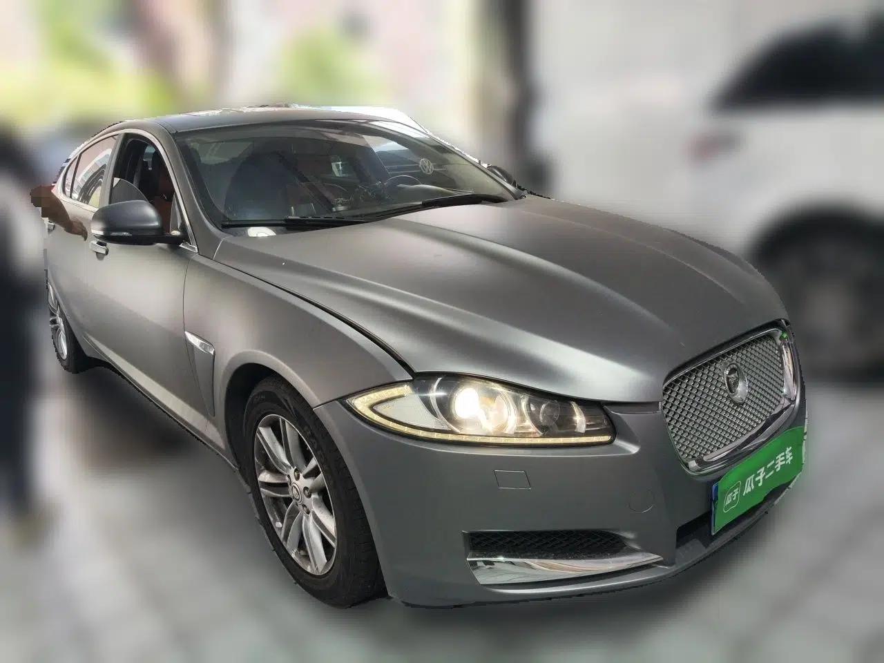 Jaguar XF 2013 XF 2.0T Luxury Edition — миниатюра 3