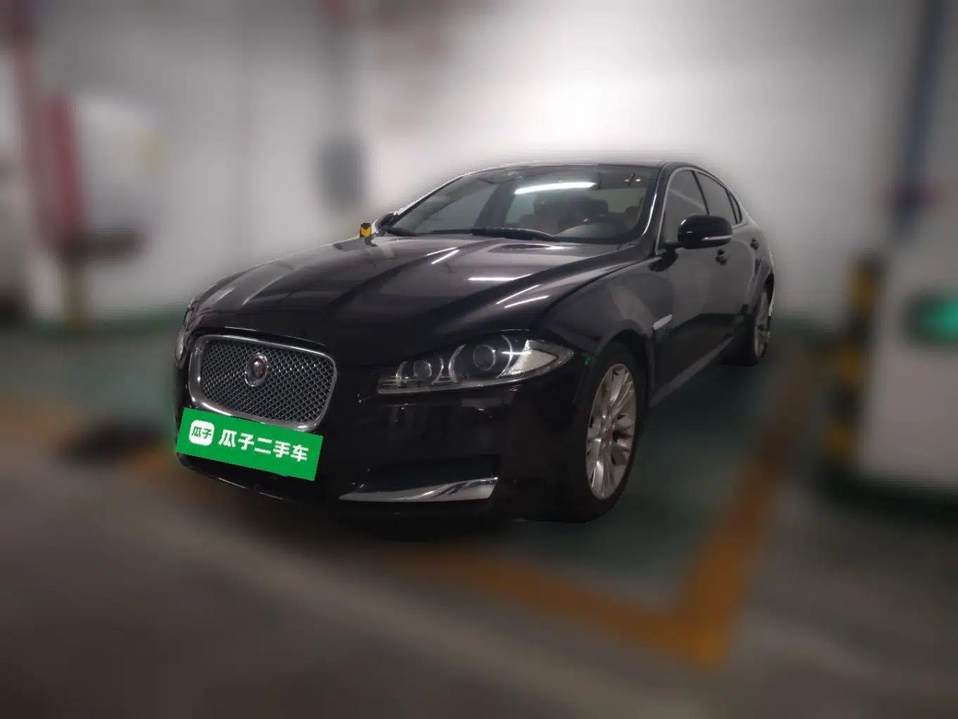 Jaguar XF 2014 XF 2.0T Luxury Edition — миниатюра 1