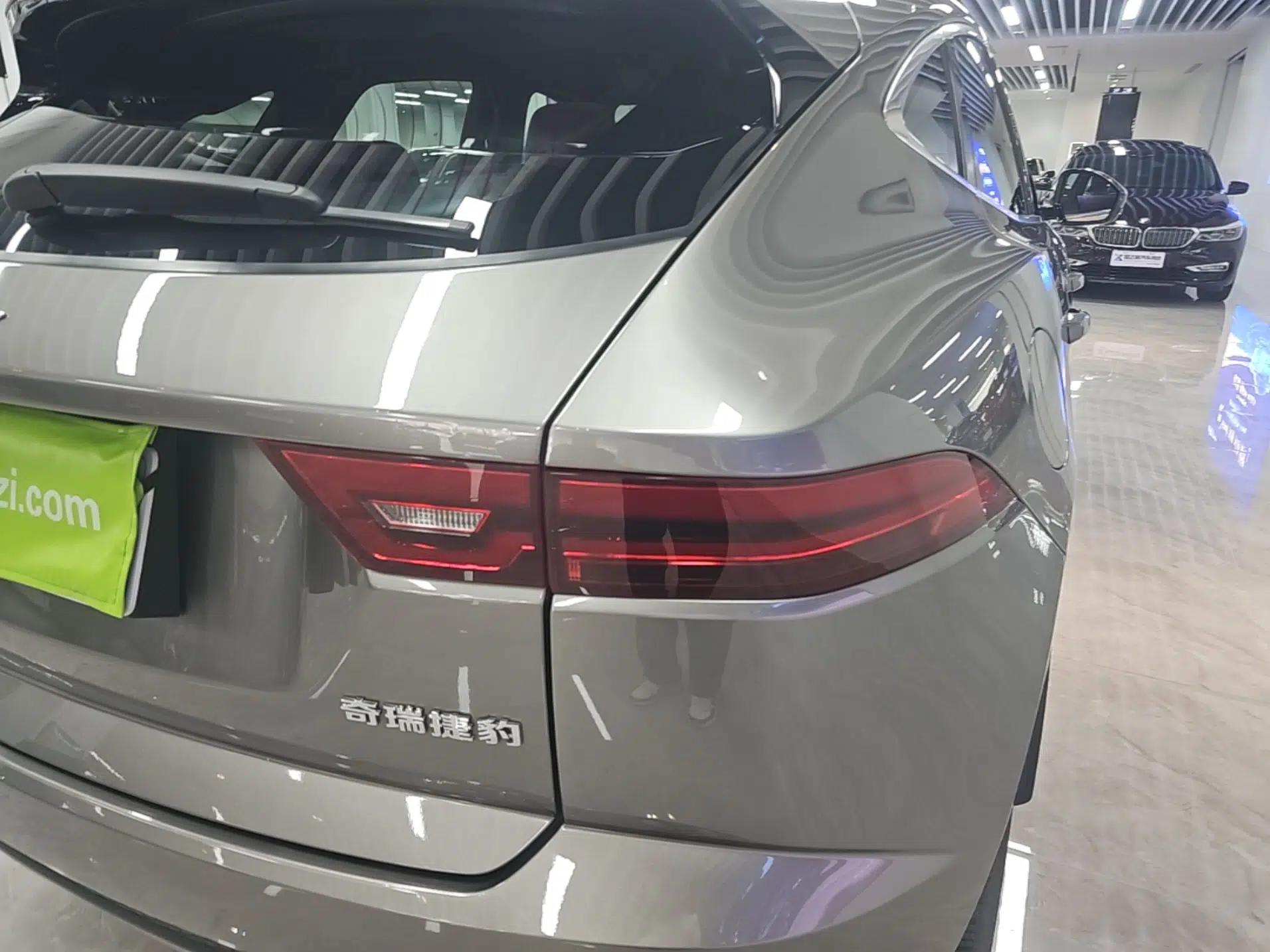 Jaguar E-PACE 2024 All-New R-DYNAMIC S Sport Edition — миниатюра 9