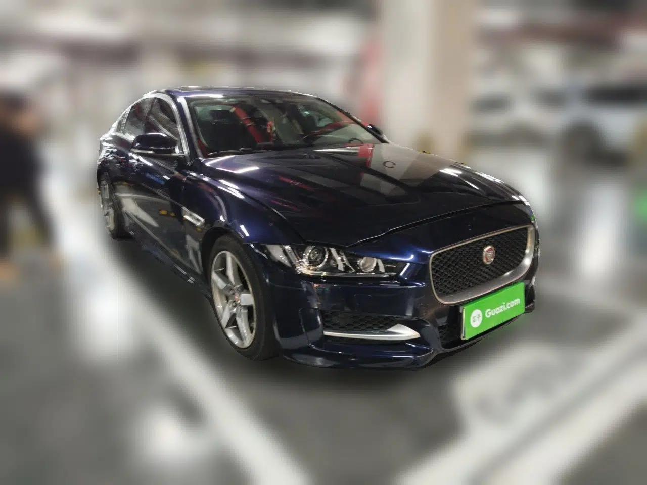 Jaguar XE 2017 2.0T 200 PS R-Sport — миниатюра 3