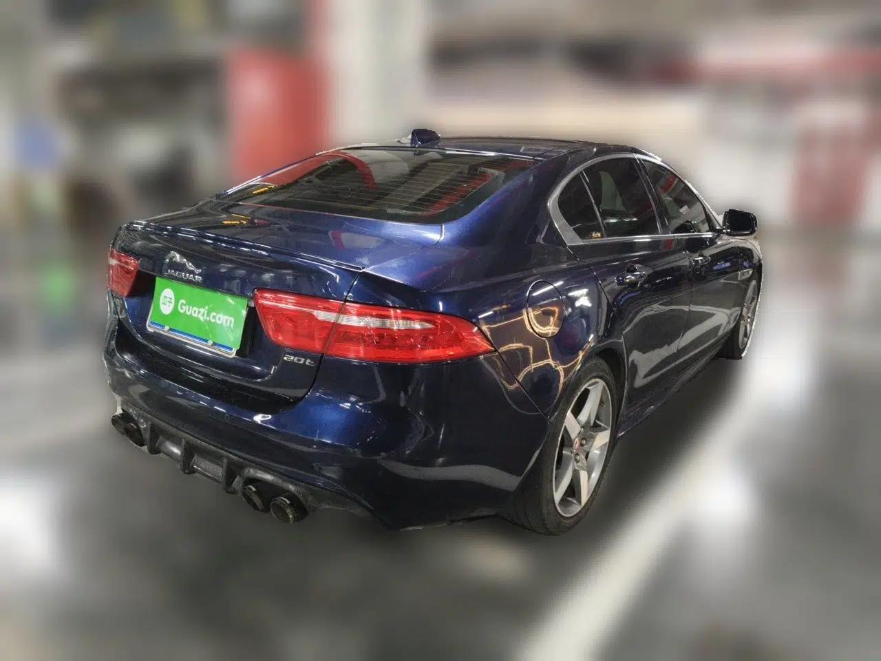 Jaguar XE 2017 2.0T 200 PS R-Sport — миниатюра 6