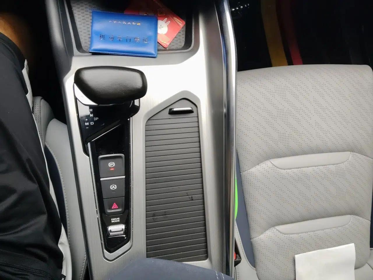 Geely Auto Preface 2021 2.0TD Designer's Recommended Edition — миниатюра 11