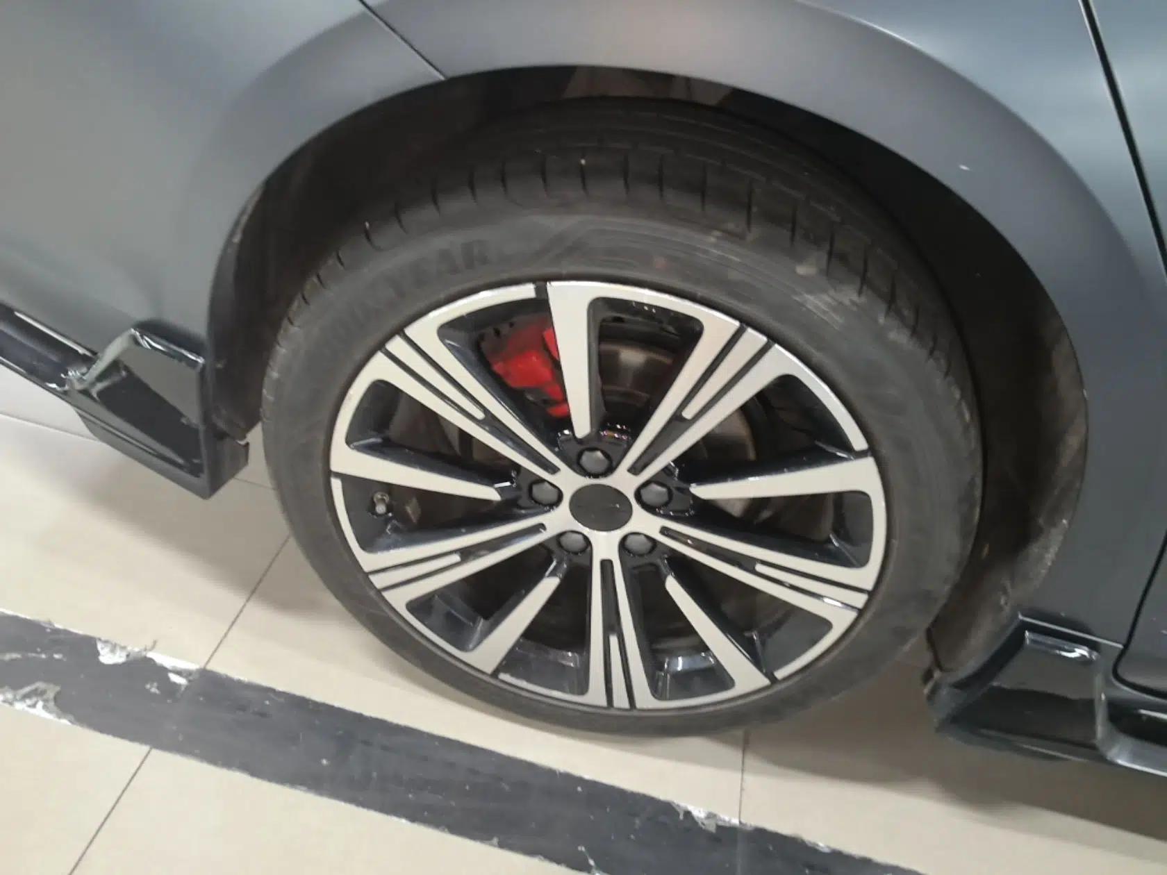 Geely Auto Preface 2025 Dongfang Yao 2.0TD Moonlight Edition — миниатюра 11