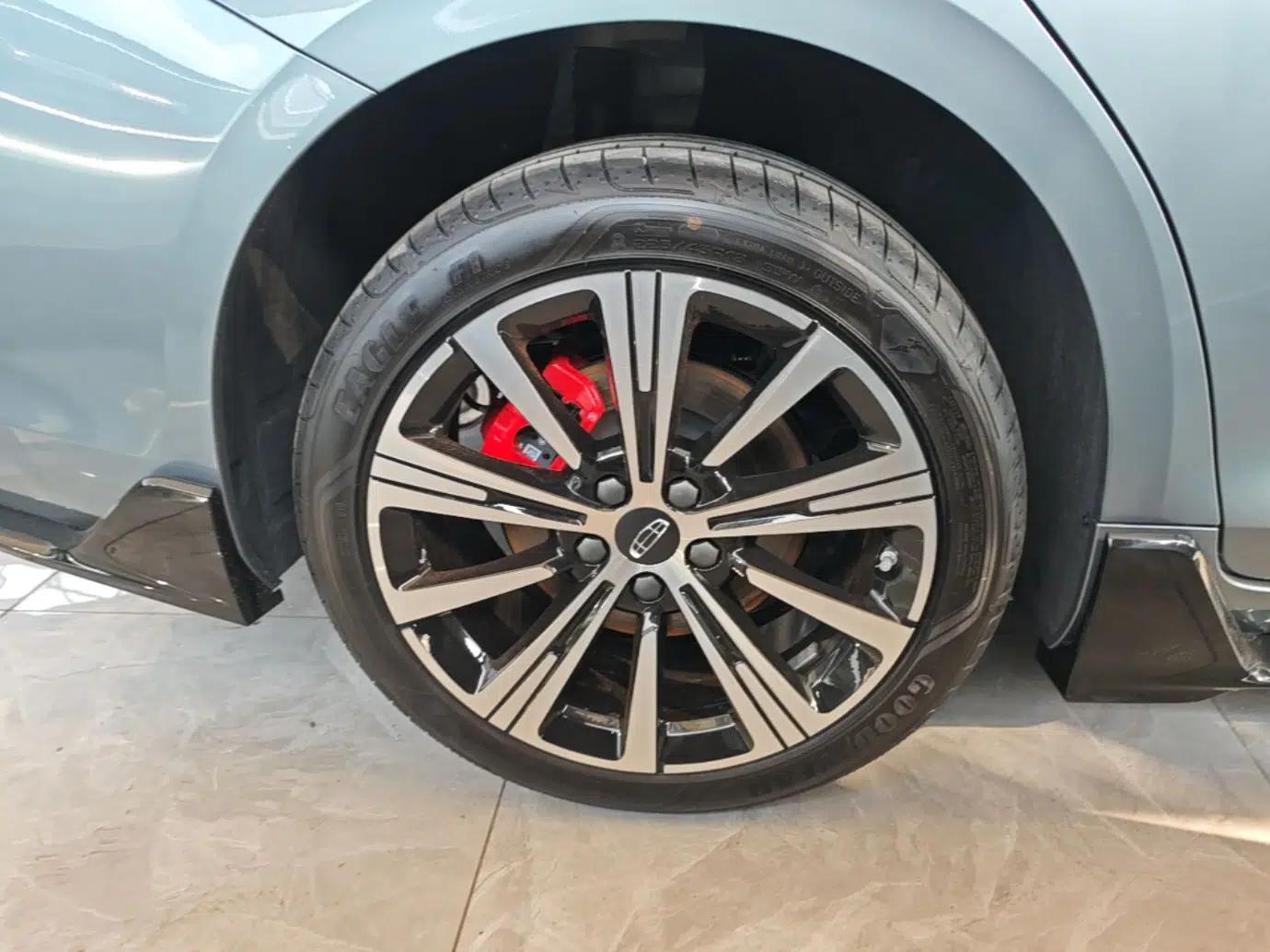 Geely Auto Preface 2026 Model Oriental Yao 2.0TD Wangyue Edition — миниатюра 11
