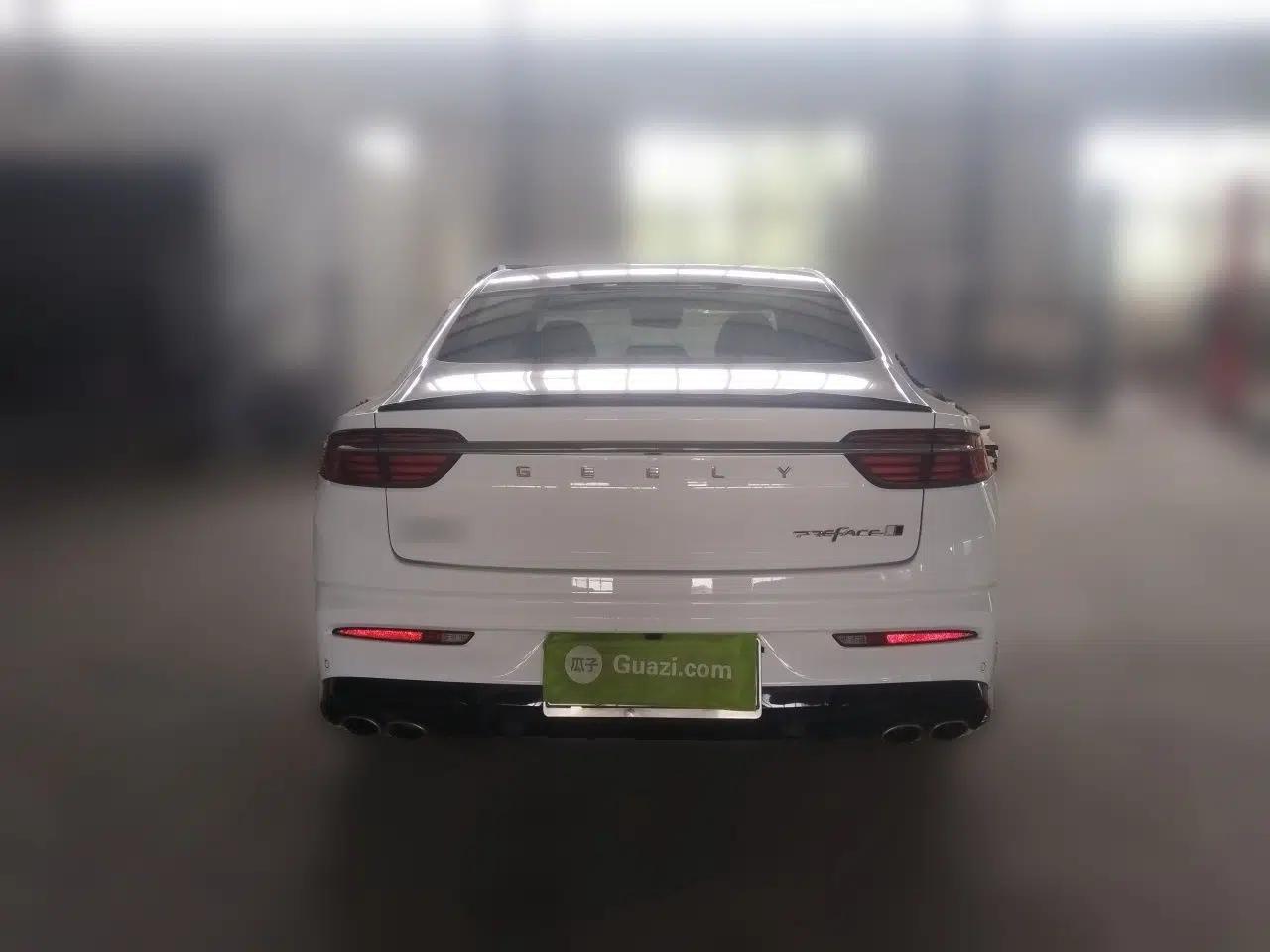 Geely Auto Preface 2025 Dongfang Yao 1.5TD Kunlun Edition — миниатюра 5
