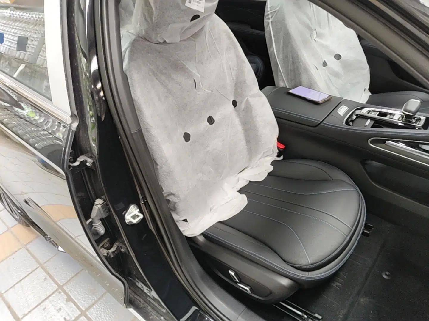 Geely Auto Preface 2026 Model Oriental Yao 1.5TD Kunlun Edition — миниатюра 19