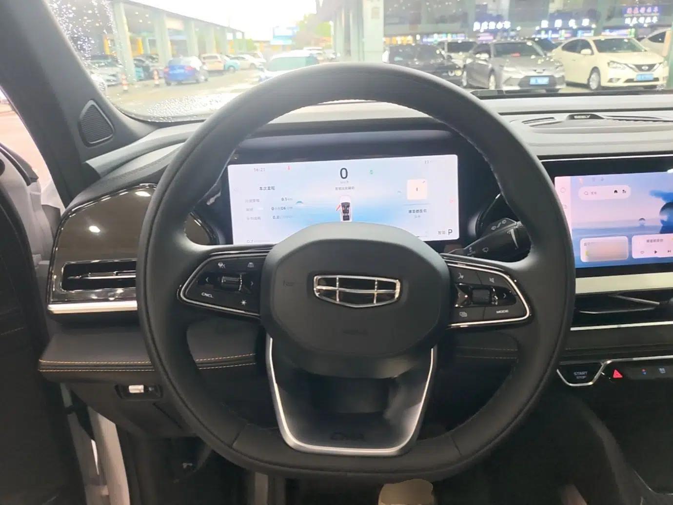 Geely Auto Monjaro L 2024 2.0TD DCT EVO Two-Wheel Drive Long-Range Version — миниатюра 13