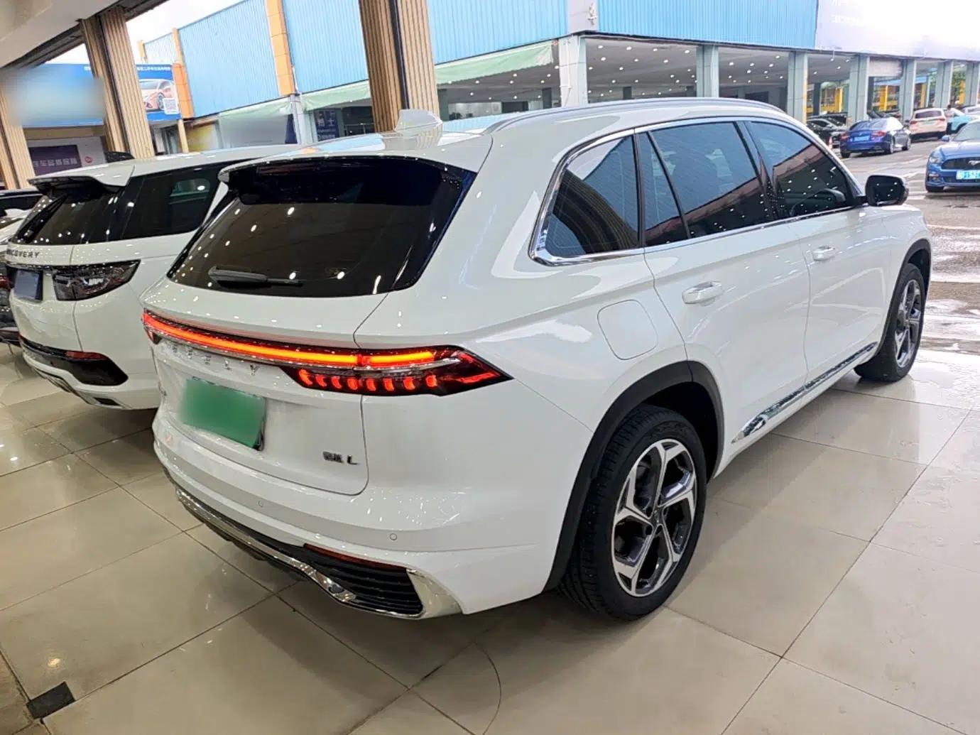 Geely Auto Monjaro L 2024 2.0TD DCT EVO Two-Wheel Drive Long-Range Version — миниатюра 6