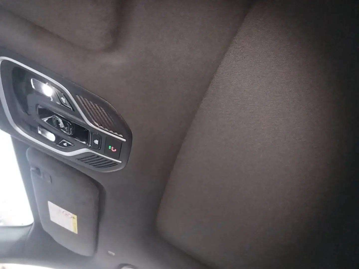 Geely Auto Monjaro L 2021 2.0TD DCT EVO Two-Wheel Drive Prestige Version — миниатюра 26